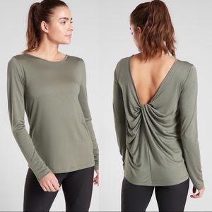 Athleta Long Sleeve Athletic Cowl Waterfall LS Top Medium